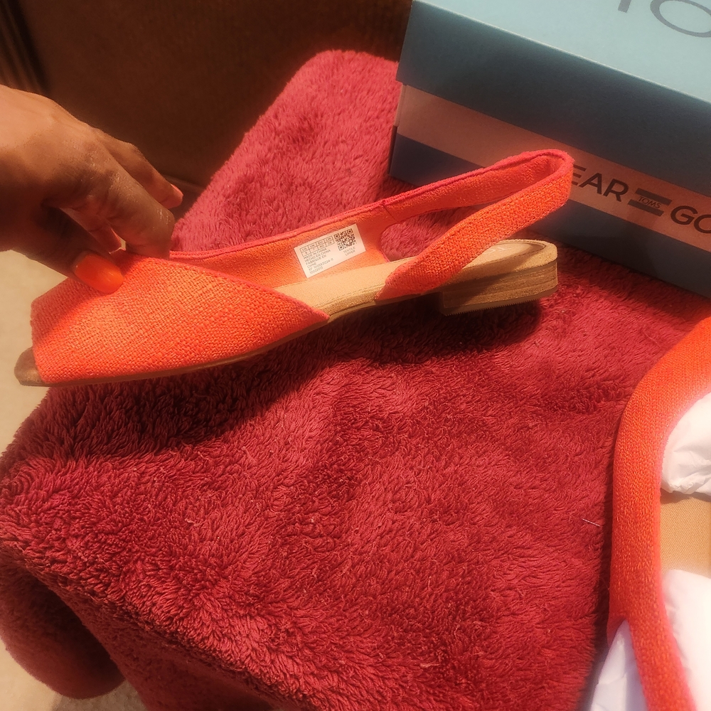 Toms Women's Vibrant Orange Espadrilles - Picture 2 of 4